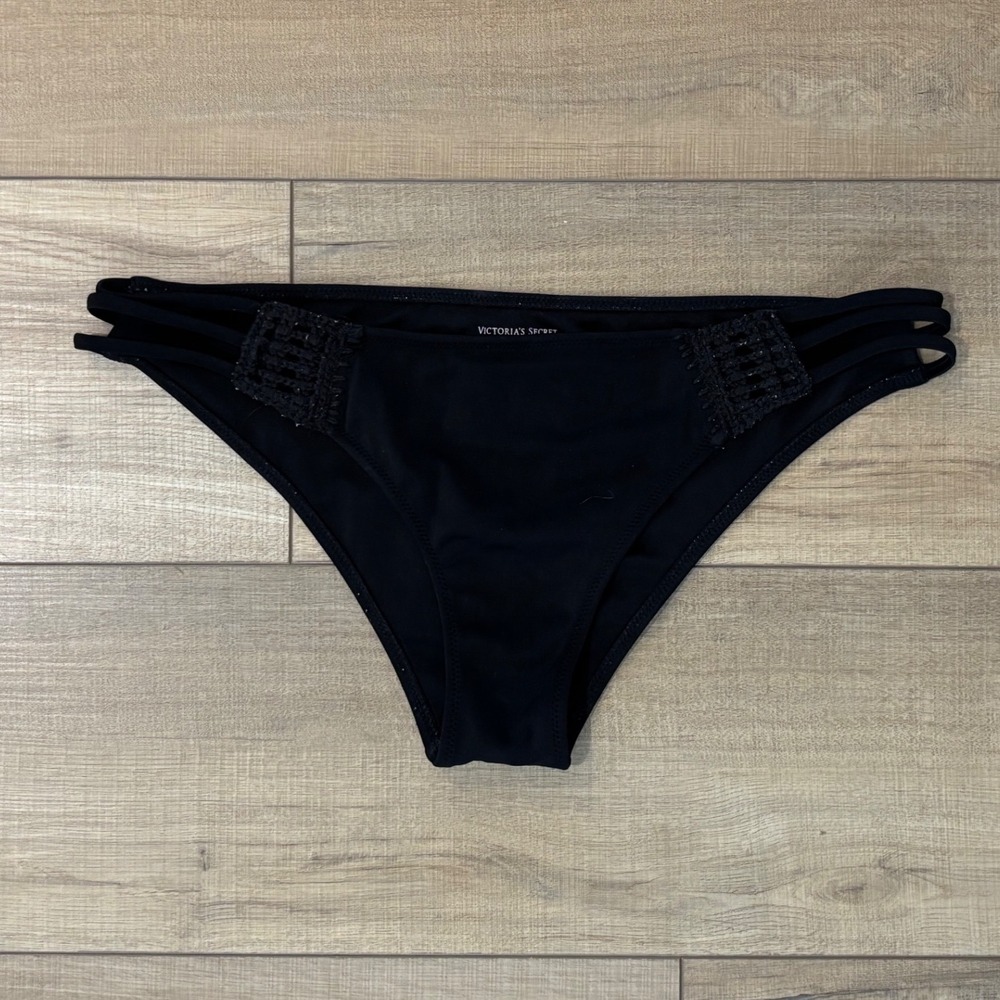 Victoria's Secret The Strappy Cheeky Bikini Bottom Women Medium Black Crochet